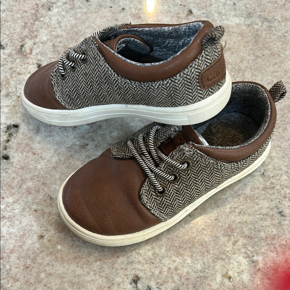 Carter's Brown and Gray Dress Shoes with Leather Finish
